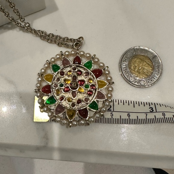 CHANEL NECKLACE - Picture 5 of 17